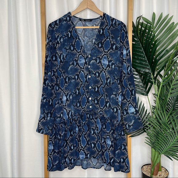 SOLD Zara Blue Snake Print V Neck Button Front Dress S - Picture 2 of 11